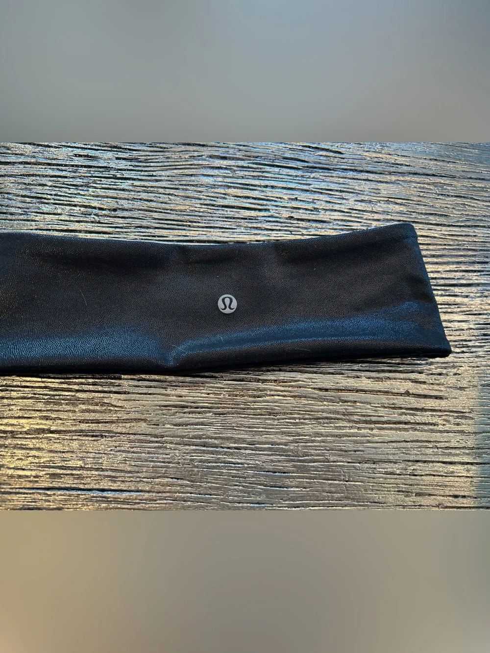 lululemon athletica Black Women’s metallic  Performance Headband